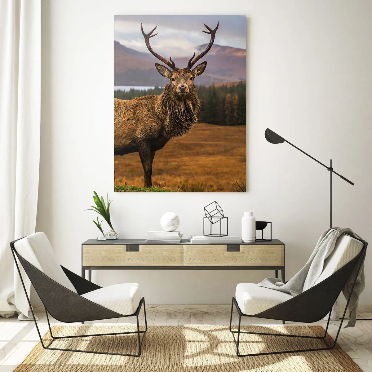 Obraz na szkle - Jeleń na tle malowniczych gór i lasu - 50x70cm - Majestat natury - Nowoczesna dekoracja ścienna do salonu, kuchni i sypialni ARTTOR