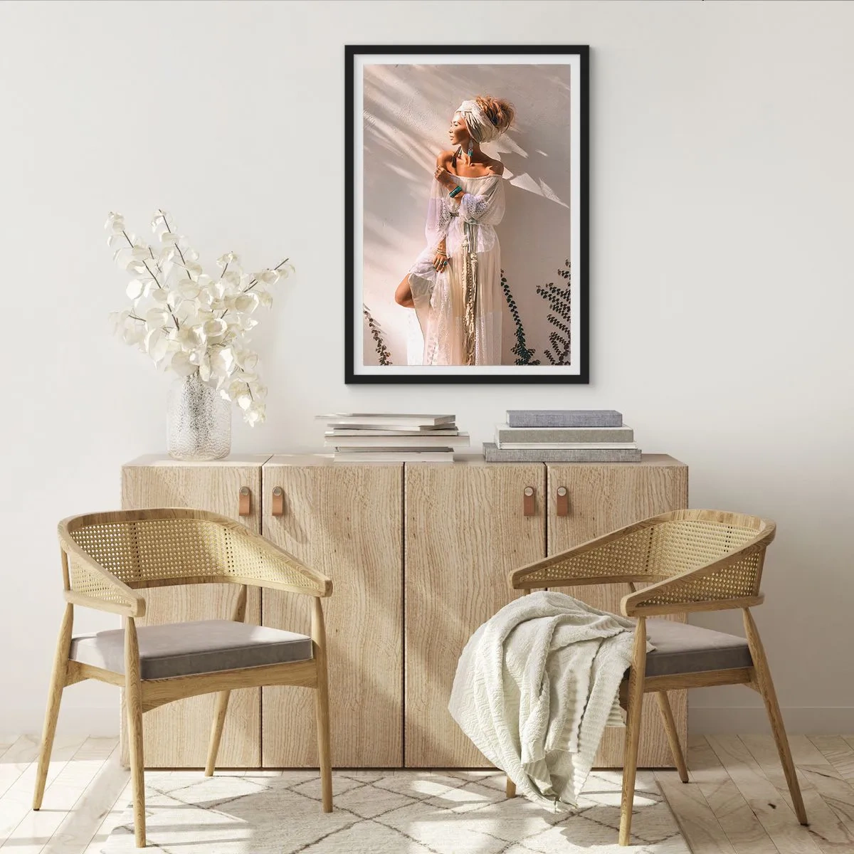 Plakat w czarnej ramie - Słońce i dziewczyna - 30x40 cm