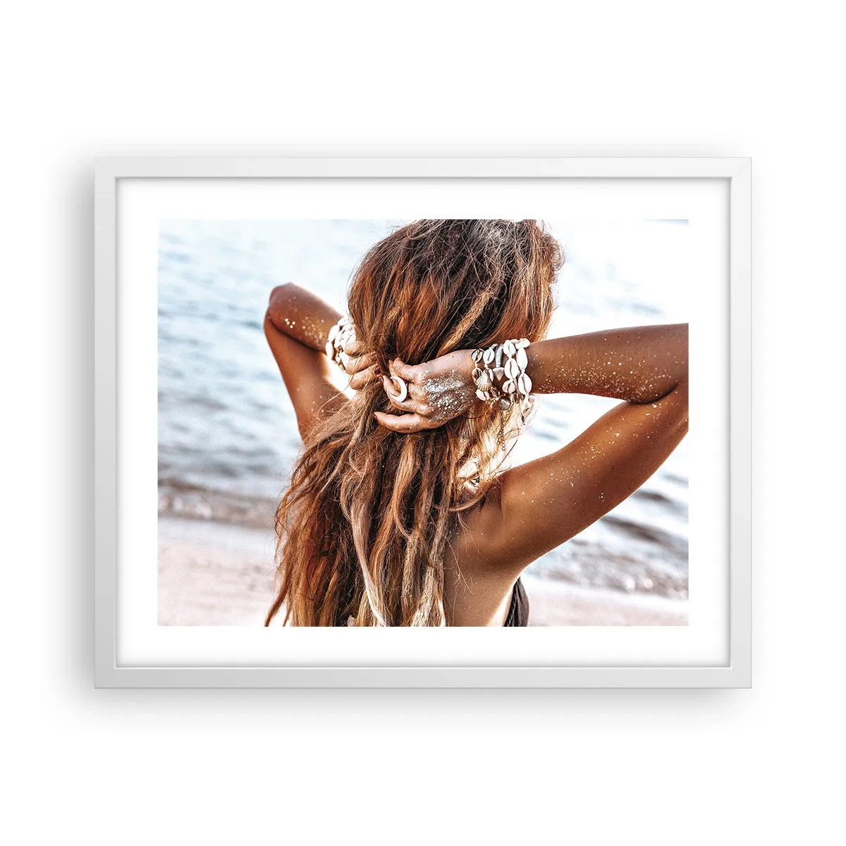 Plakat w białej ramie - Siostra wody i słońca - 50x40 cm