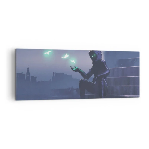 Obraz na płótnie - Postać w kapturze z magicznymi ptakami na tle miasta - 140x50cm - Życie powróci - Nowoczesna dekoracja ścienna do salonu i sypialni ARTTOR