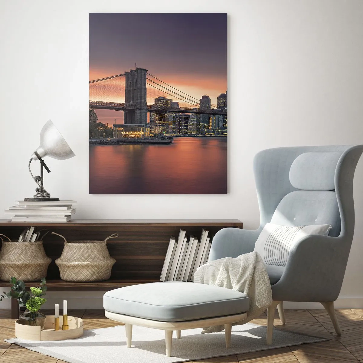 Obraz na szkle - Most Brooklyn o zachodzie słońca - 50x70cm - Zatopione w liliowej ciszy - Nowoczesna dekoracja ścienna do salonu, kuchni i sypialni ARTTOR
