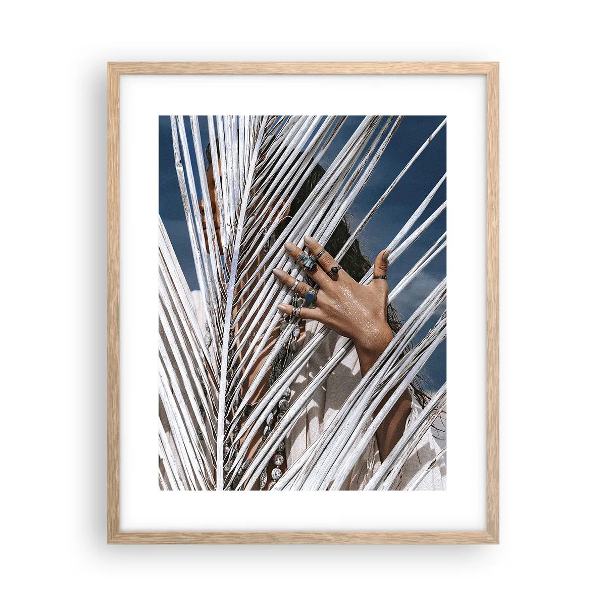 Plakat w ramie jasny dąb - Dziewczyna szamana? - 40x50 cm