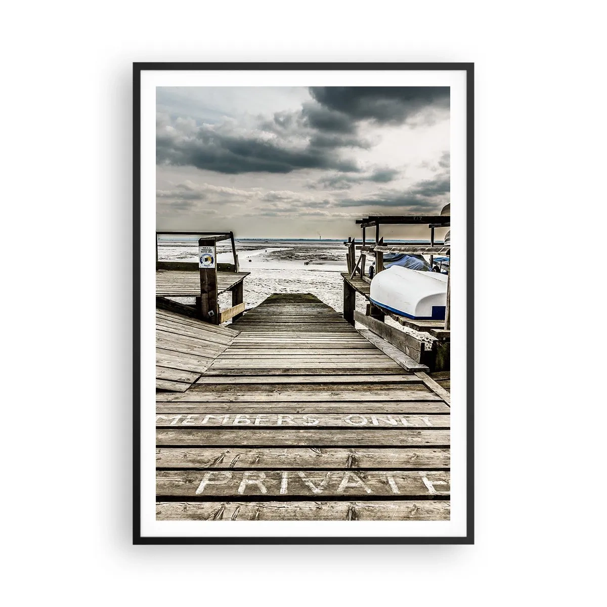 Plakat w czarnej ramie - Plaża północy - 70x100 cm