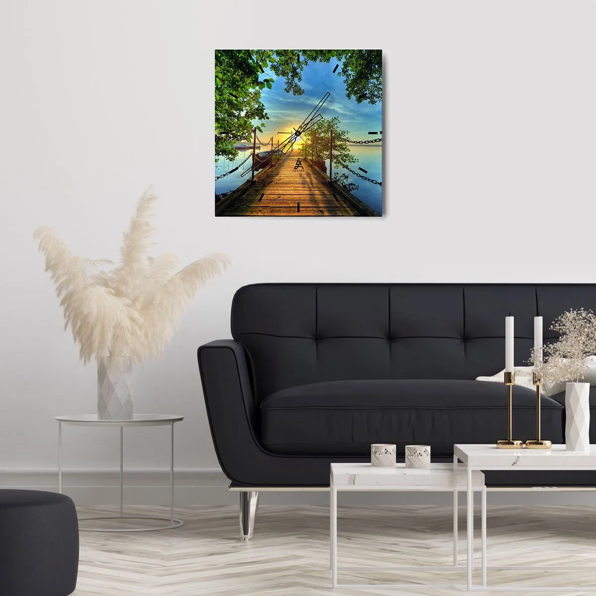 Zegar ścienny - Pomost nad jeziorem w promieniach zachodu słońca - 30x30cm - Zachód nad wodą - Nowoczesna dekoracja ścienna do salonu i sypialni ARTTOR