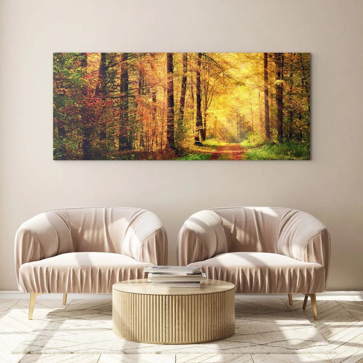 Obraz na szkle - Leśna ścieżka otoczona złotymi i zielonymi drzewami - 120x50cm - Leśno-złota cisza - Nowoczesna dekoracja ścienna do salonu i sypialni ARTTOR