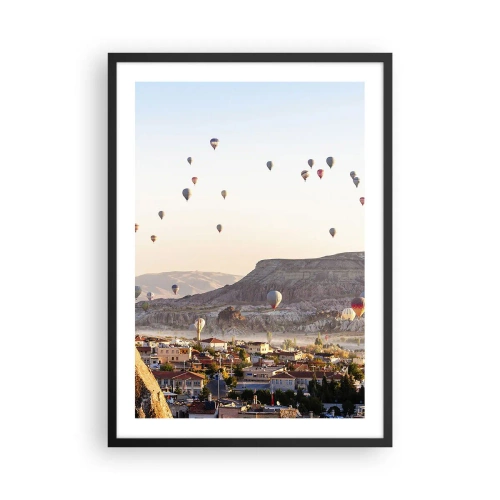 Plakat w czarnej ramie - Balony unoszące się nad Kapadocją o świcie - 50x70cm - Jak statki na niebie - Nowoczesna dekoracja ścienna do salonu i sypialni ARTTOR