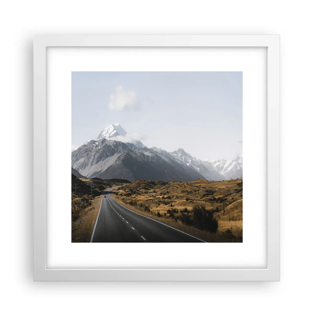 Plakat w białej ramie - Droga do serca gór - 30x30 cm