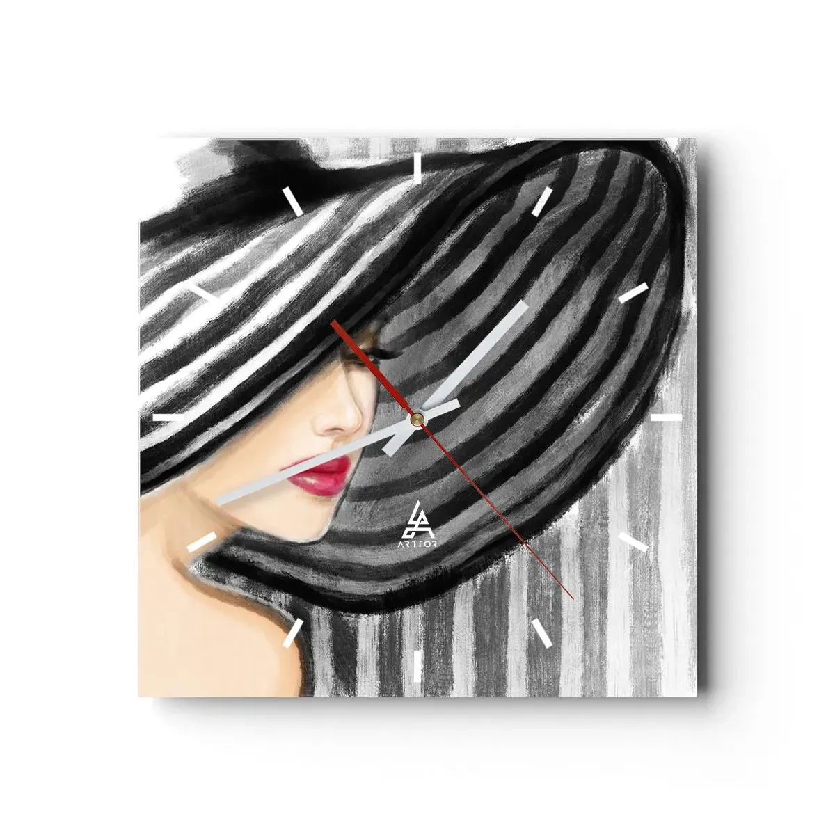 Zegar ścienny - Kobieta w kapeluszu w czarno-białym stylu z czerwonym akcentem - 30x30cm - Gdzie ciebie szukać? - Nowoczesna dekoracja ścienna do salonu i sypialni ARTTOR