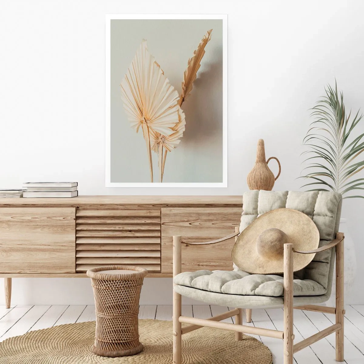 Plakat - Suszone liście palmy w minimalistycznej aranżacji na jasnym tle - 50x70cm - Gdy potrzebne ukojenie - Nowoczesna dekoracja ścienna do salonu, kuchni i sypialni ARTTOR