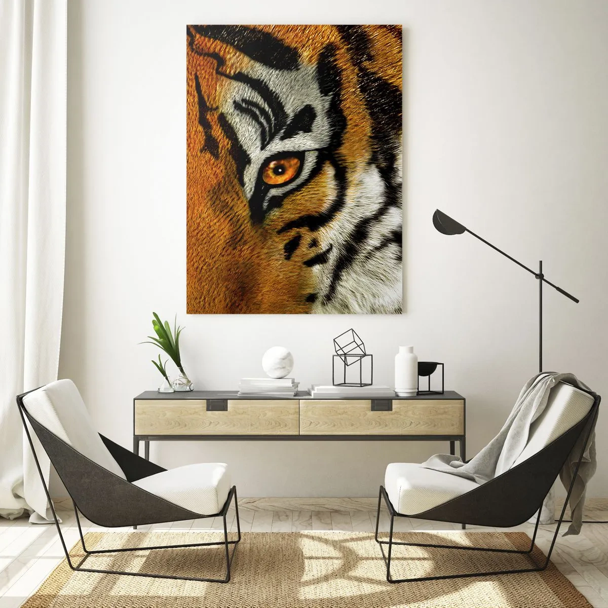 Obraz na szkle - Portret tygrysa z intensywnym spojrzeniem w zbliżeniu - 70x100cm - Groźny i piękny - Nowoczesna dekoracja ścienna do salonu i sypialni ARTTOR