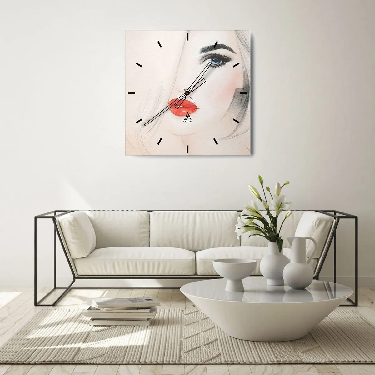 Zegar ścienny - Minimalistyczny portret kobiety z niebieskim okiem i czerwonymi ustami - 30x30cm - Hipnotyzuje i odurza - Nowoczesna dekoracja ścienna do salonu i sypialni ARTTOR