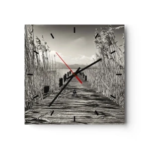 Zegar ścienny - Drewniany pomost wśród wysokich traw nad jeziorem w odcieniach sepia - 30x30cm - W zaciszu traw - Nowoczesna dekoracja ścienna do salonu i sypialni ARTTOR
