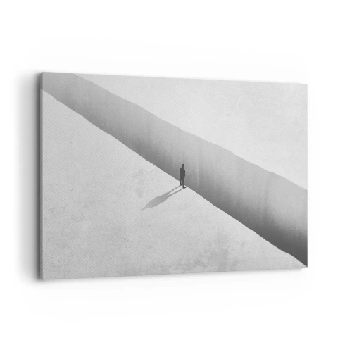 Obraz na płótnie - Samotna postać nad głęboką przepaścią w monochromatycznej scenerii - 100x70cm - Jasny cel - Nowoczesna dekoracja ścienna do salonu, kuchni i sypialni ARTTOR
