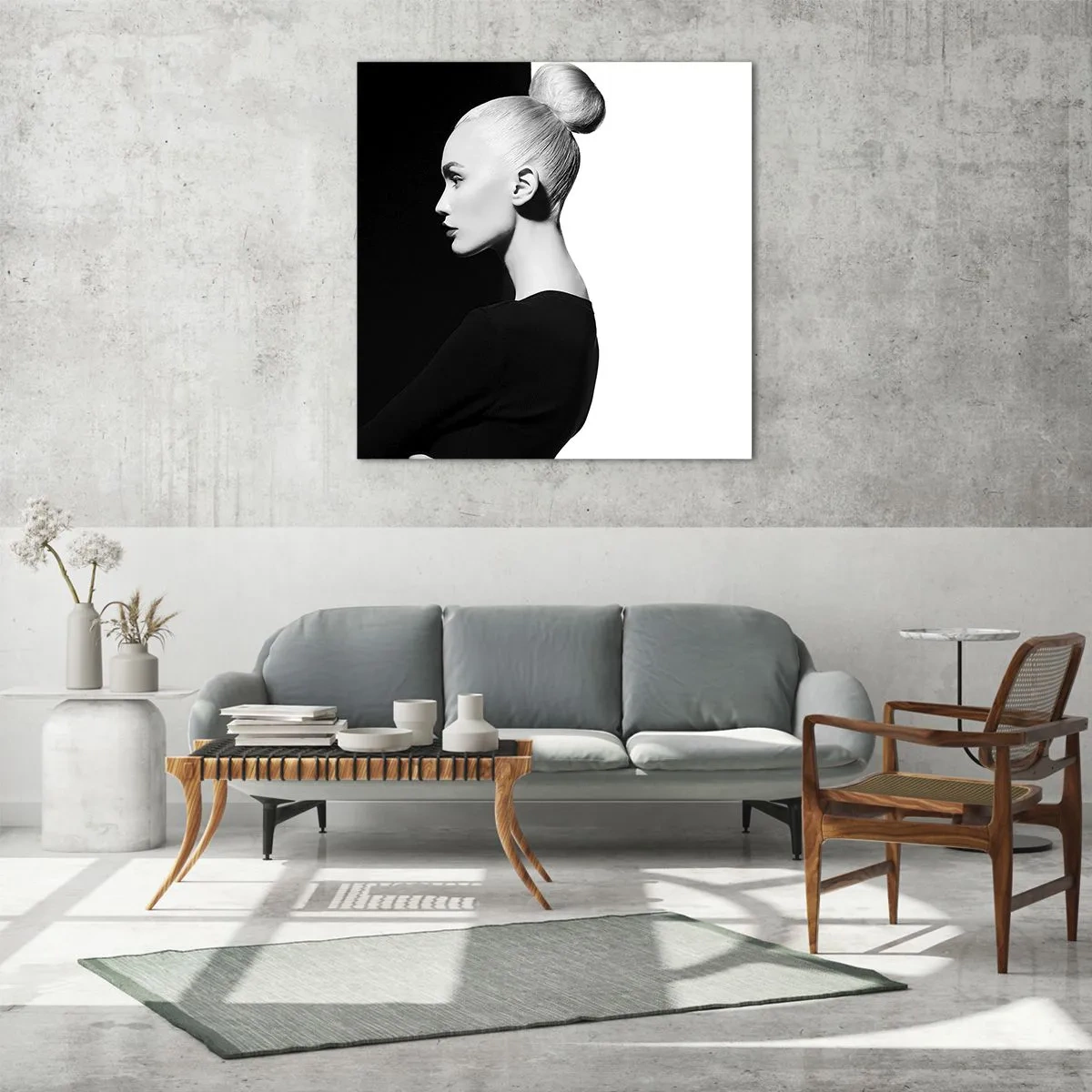 Obraz na szkle - Po prostu kobieta - 70x70 cm