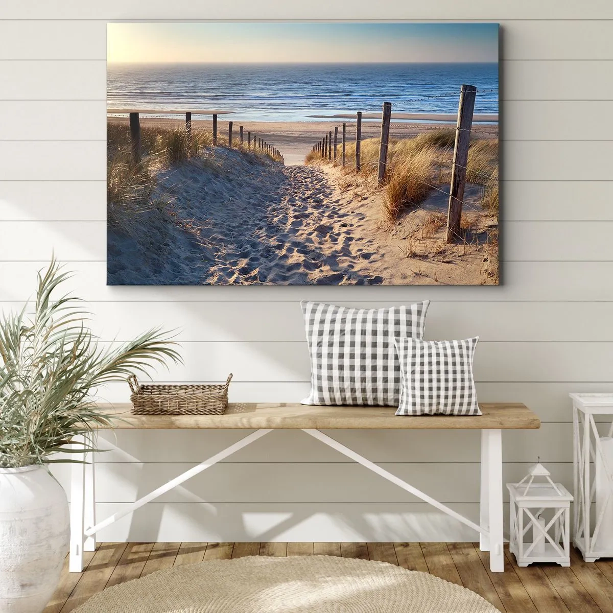 Obraz na płótnie - Ścieżka przez wydmy prowadząca na plażę - 70x50cm - Morza szum, ptaków śpiew, dzika plaża pośród traw… - Nowoczesna dekoracja ścienna do salonu i sypialni ARTTOR
