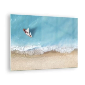 Obraz na szkle - Żaglówka na lazurowym morzu przy piaszczystej plaży - 70x50cm - Na granicy błękitu i złota - Nowoczesna dekoracja ścienna do salonu i sypialni ARTTOR