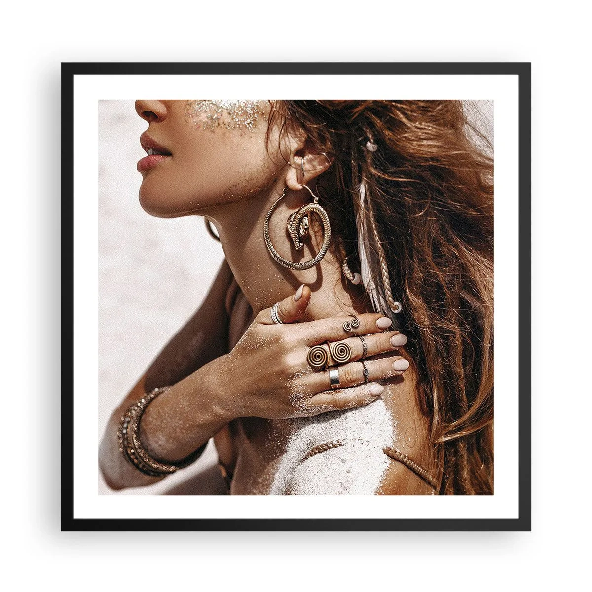 Plakat w czarnej ramie - Królowa dzikiej plaży - 60x60 cm