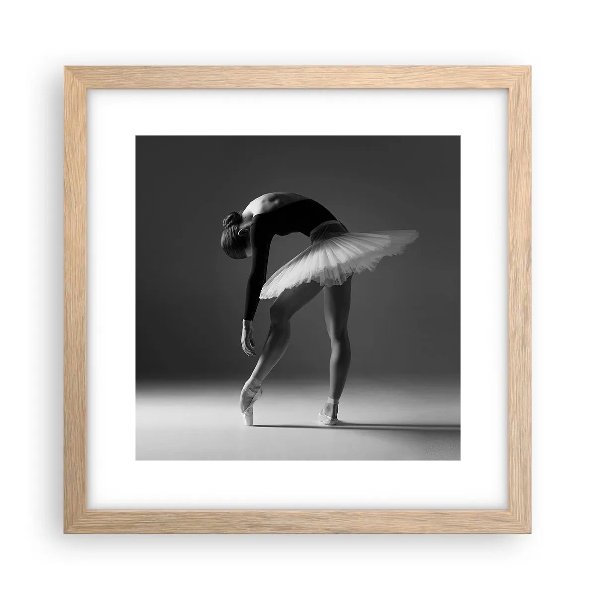 Plakat w ramie jasny dąb - Bella balerina - 30x30 cm