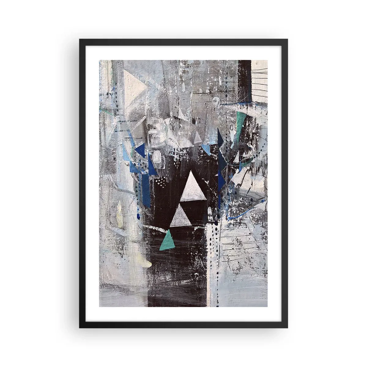 Plakat w czarnej ramie - Abstrakcyjna kompozycja geometryczna w szarościach i błękitach - 50x70cm - Nadrzędny porządek trójkątów - Nowoczesna dekoracja ścienna do salonu i sypialni ARTTOR