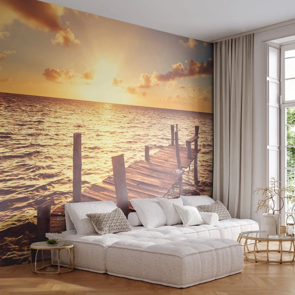 Fototapeta Premium Sand - Drewniany pomost na tle złotego zachodu słońca nad oceanem - 100x70cm - Złota kraina łagodności - Nowoczesna dekoracja ścienna do salonu, kuchni i sypialni ARTTOR