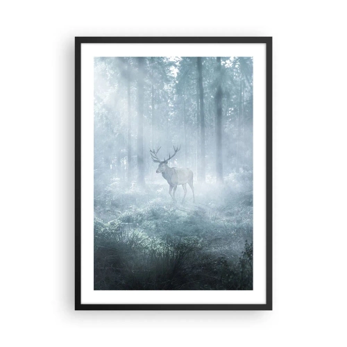 Plakat w czarnej ramie - Jeleń w porannej mgle w lesie - 50x70cm - Poranny obchód włości - Nowoczesna dekoracja ścienna do salonu i sypialni ARTTOR