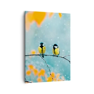 Obraz na płótnie - Dwie sikorki siedzące na gałęzi w zimowej scenerii - 50x70cm - Ptasie plotki - Nowoczesna dekoracja ścienna do salonu, kuchni i sypialni ARTTOR