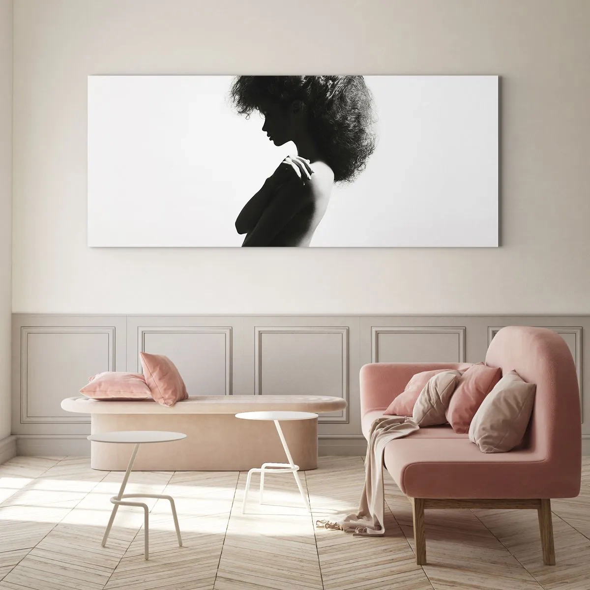 Obraz na szkle - Subtelna sylwetka kobiety w czarno-białych odcieniach na jasnym tle - 120x50cm - Jak kwiat na smukłej łodydze - Nowoczesna dekoracja ścienna do salonu i sypialni ARTTOR