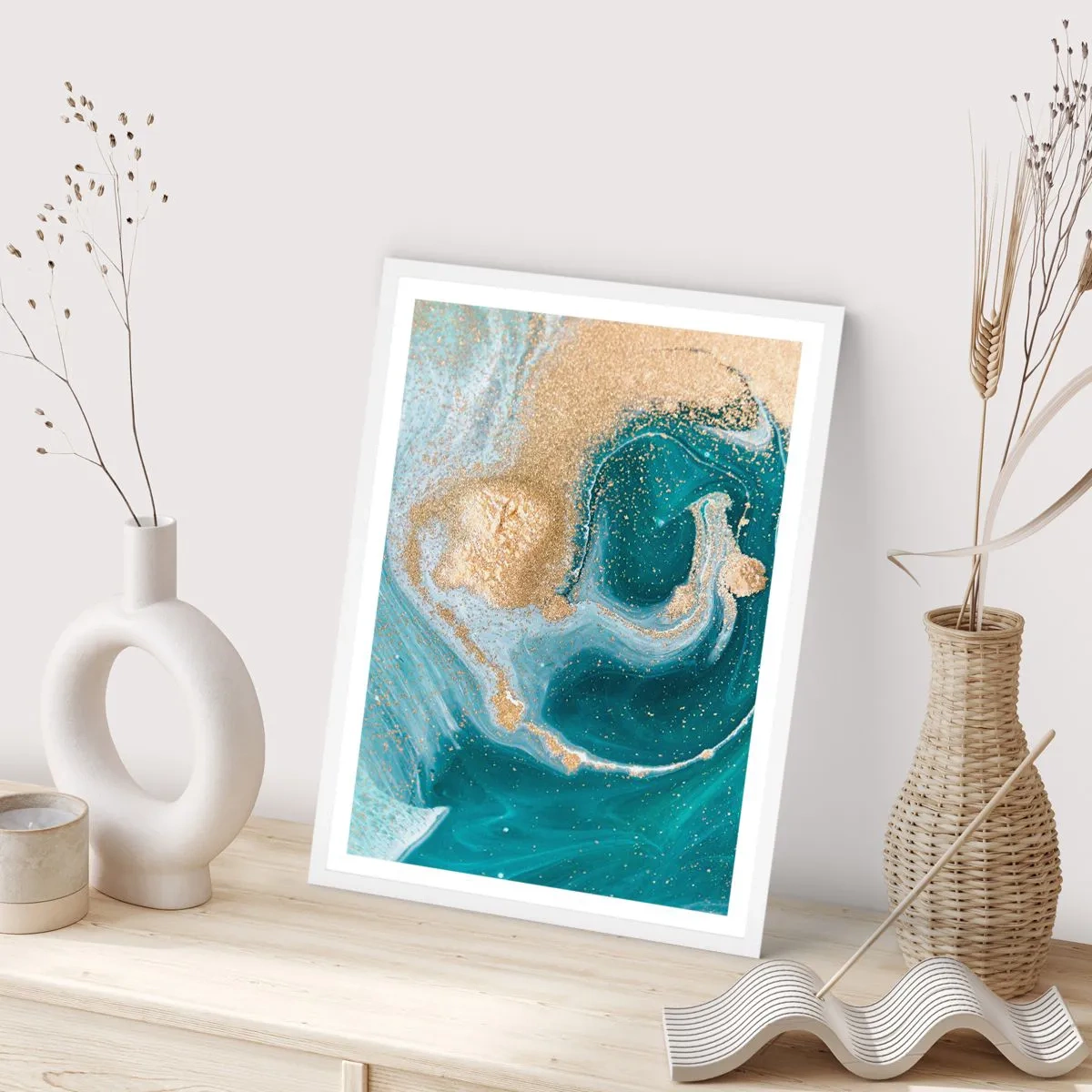 Plakat w białej ramie - Wir złota i turkusu - 50x70 cm