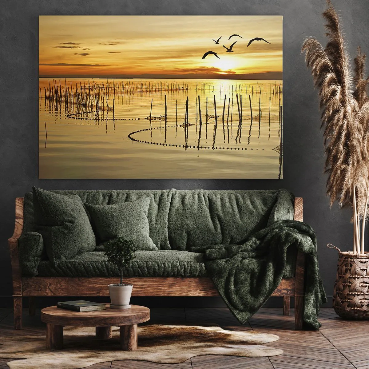 Obraz na płótnie - Zachód słońca nad wodą z ptakami w locie - 70x50cm - Na łowisku - Nowoczesna dekoracja ścienna do salonu i sypialni ARTTOR