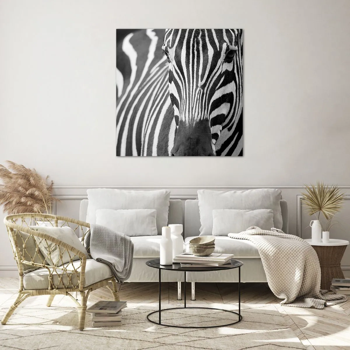 Obraz na szkle - Świat jest czarno-biały - 30x30 cm