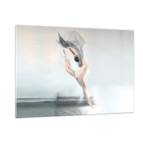 Obraz na szkle - Baletnica w dynamicznym skoku w delikatnym świetle - 120x80cm - W tanecznym uniesieniu - Nowoczesna dekoracja ścienna do salonu, kuchni i sypialni ARTTOR