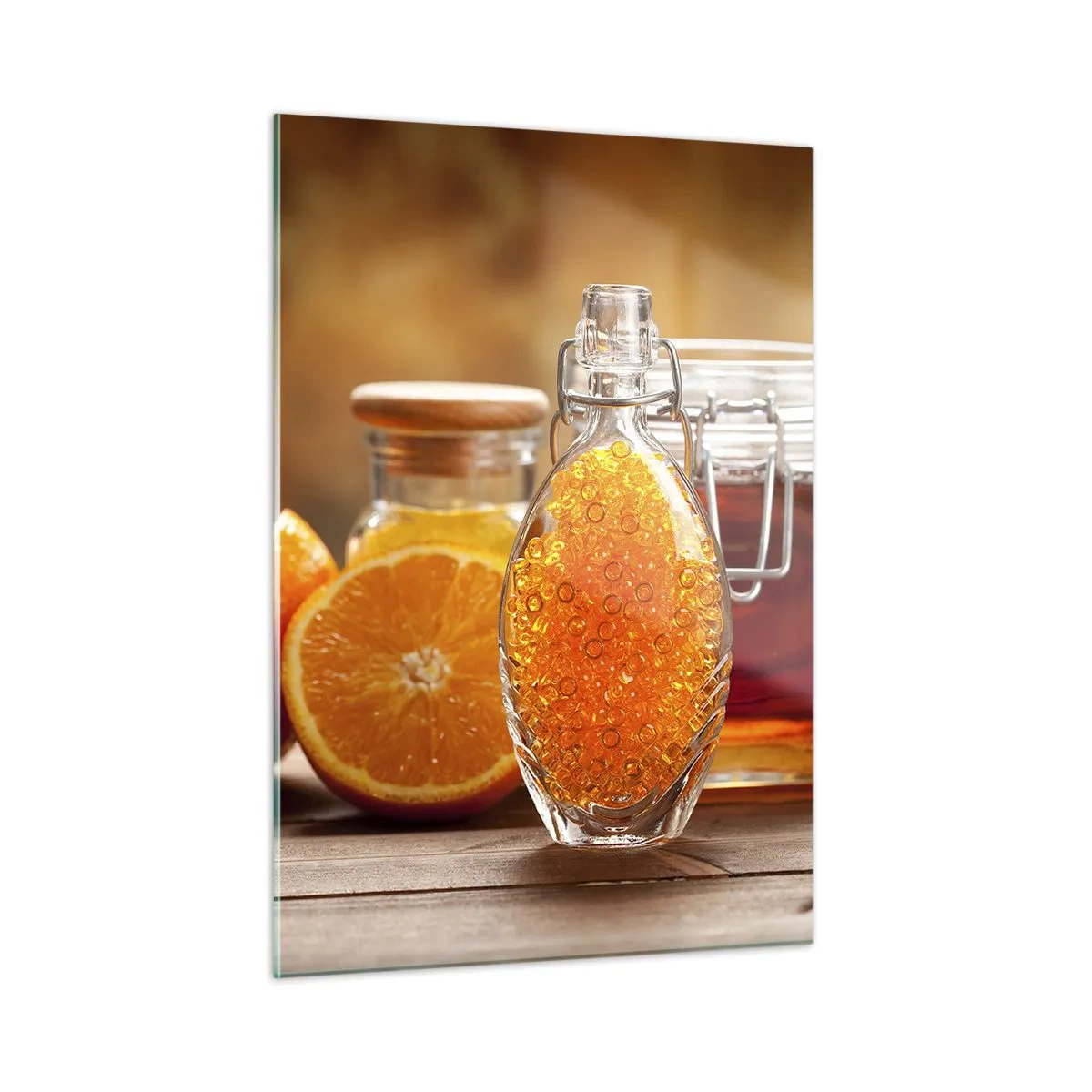 Obraz na szkle - Butelka z olejem i pomarańczą na drewnianym stole - 50x70cm - Słoneczne smaki i aromaty - Nowoczesna dekoracja ścienna do salonu, kuchni i sypialni ARTTOR
