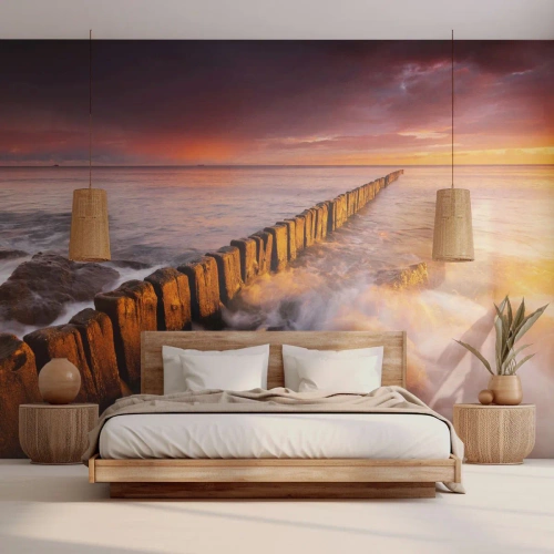 Fototapeta Premium Sand - Falochron na tle złotego zachodu słońca - 100x70cm - Łagodność fal - Nowoczesna dekoracja ścienna do salonu, kuchni i sypialni ARTTOR