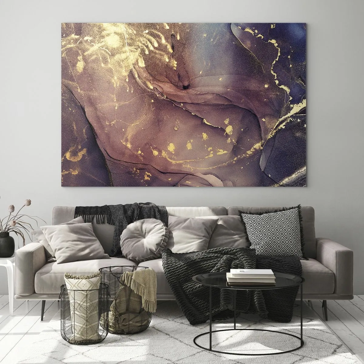 Obraz na szkle - Abstrakcyjna kompozycja z fioletowo-złotymi plamami i strukturą - 100x70cm - Materia i duch - Nowoczesna dekoracja ścienna do salonu, kuchni i sypialni ARTTOR