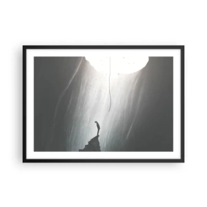Plakat w czarnej ramie - Sylwetka człowieka na dnie jaskini z widokiem na światło - 70x50cm - Zawsze jest jakieś wyjście - Nowoczesna dekoracja ścienna do salonu i sypialni ARTTOR