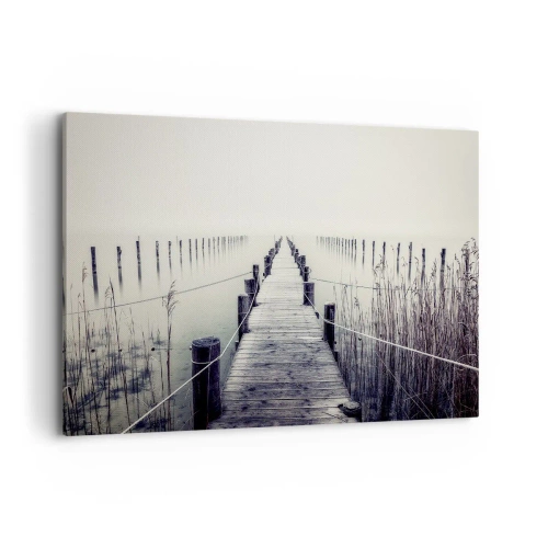 Obraz na płótnie - Drewniany pomost prowadzący w mglistą przestrzeń - 120x80cm - Zanurz się w spokoju - Nowoczesna dekoracja ścienna do salonu, kuchni i sypialni ARTTOR