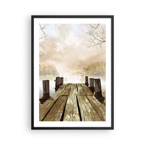 Plakat w czarnej ramie - Stary drewniany pomost nad jeziorem w mglistej scenerii - 50x70cm - Łagodny smutek jesieni - Nowoczesna dekoracja ścienna do salonu i sypialni ARTTOR