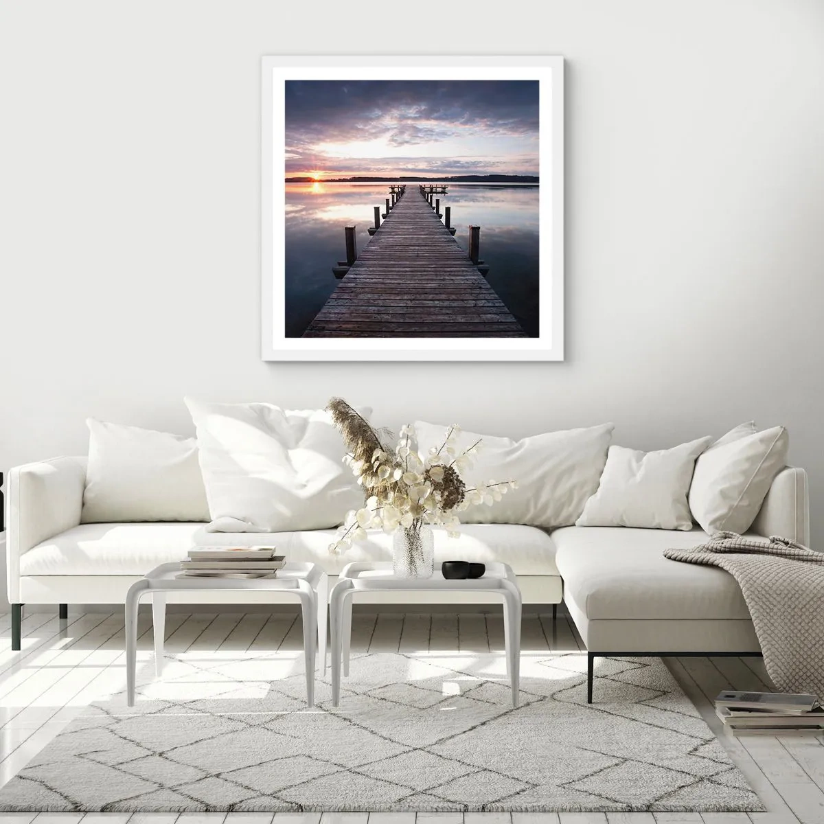 Plakat w białej ramie - Cicha granica dnia i nocy - 50x50 cm