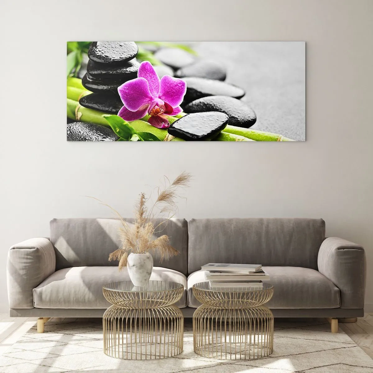 Obraz na szkle - Fioletowa orchidea, czarne kamienie i bambus w spokojnej kompozycji - 140x50cm - W spokojnej równowadze - Nowoczesna dekoracja ścienna do salonu i sypialni ARTTOR