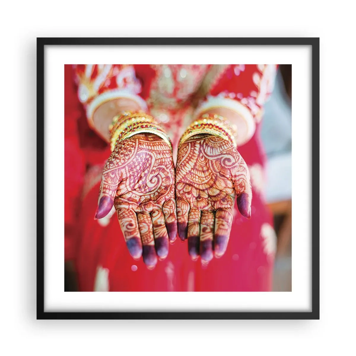 Plakat w czarnej ramie - Gotowa złapać szczęście - 50x50 cm