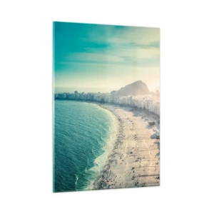 Obraz na szkle - Panorama plaży z miejską zabudową i górskim tłem - 50x70cm - Wieczne wakacje w Rio - Nowoczesna dekoracja ścienna do salonu, kuchni i sypialni ARTTOR