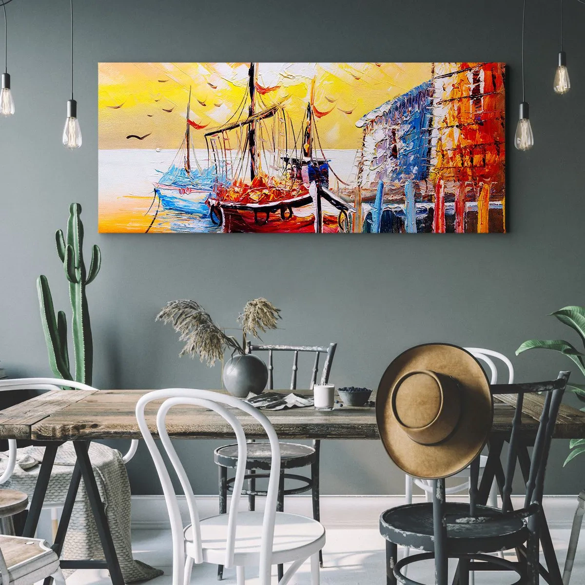 Obraz na płótnie - Malowniczy port o zachodzie słońca z łodziami rybackimi - 120x50cm - Szczęśliwy powrót - Nowoczesna dekoracja ścienna do salonu i sypialni ARTTOR