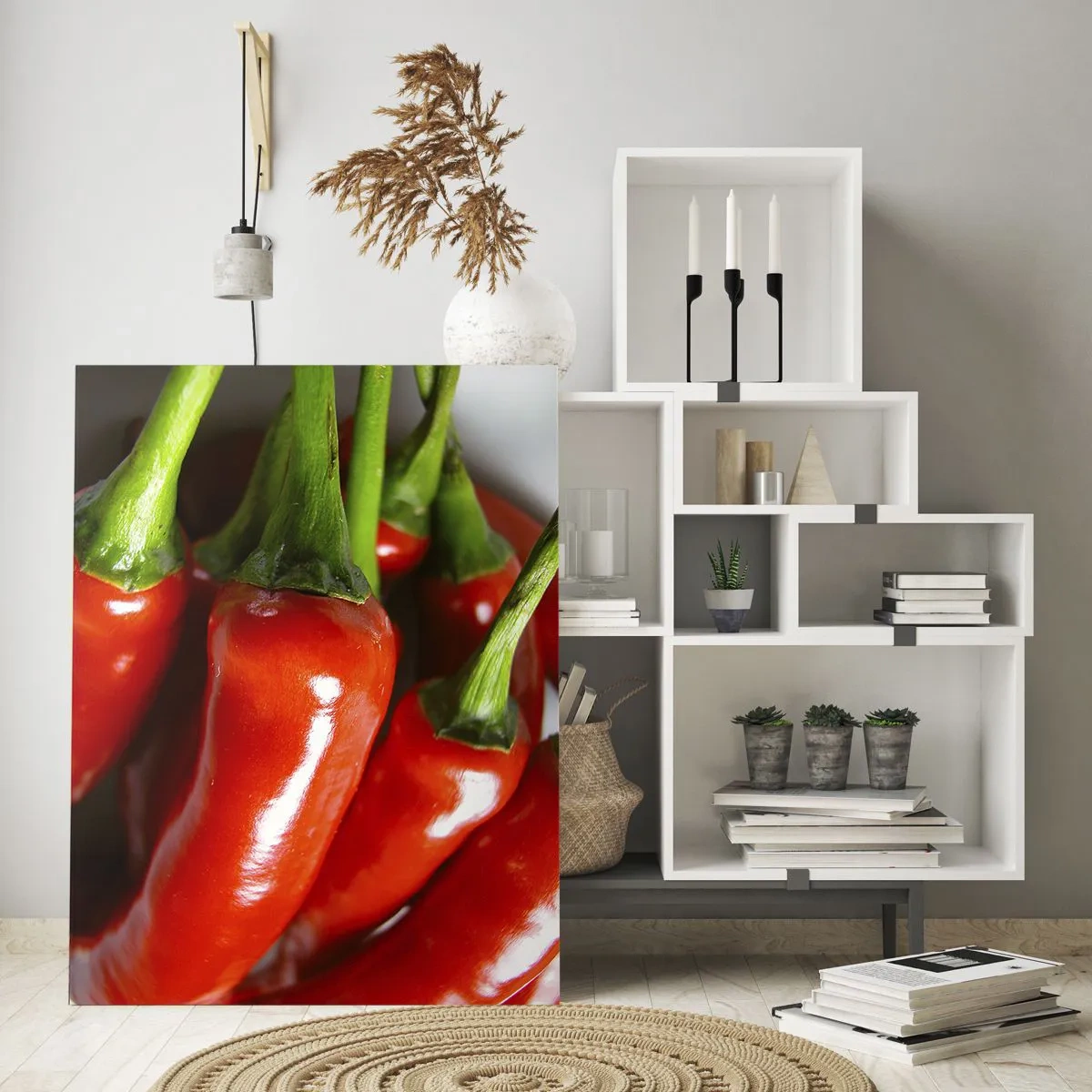 Obraz na szkle - Zbliżenie na czerwone papryczki chili z zielonymi ogonkami - 80x120cm - Soczyste, błyszczące, gładkie - Nowoczesna dekoracja ścienna do salonu i sypialni ARTTOR