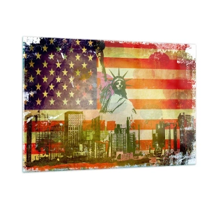 Obraz na szkle - Flaga USA z sylwetką Statuy Wolności i miejskim krajobrazem - 120x80cm - Viva America! - Nowoczesna dekoracja ścienna do salonu, kuchni i sypialni ARTTOR