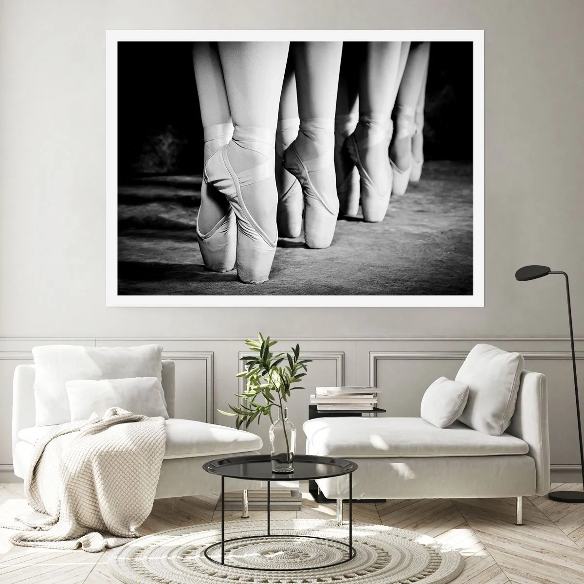 Plakat - Baletki tancerzy w czarno-białym ujęciu - 100x70cm - Razem, lekko - Nowoczesna dekoracja ścienna do salonu i sypialni ARTTOR