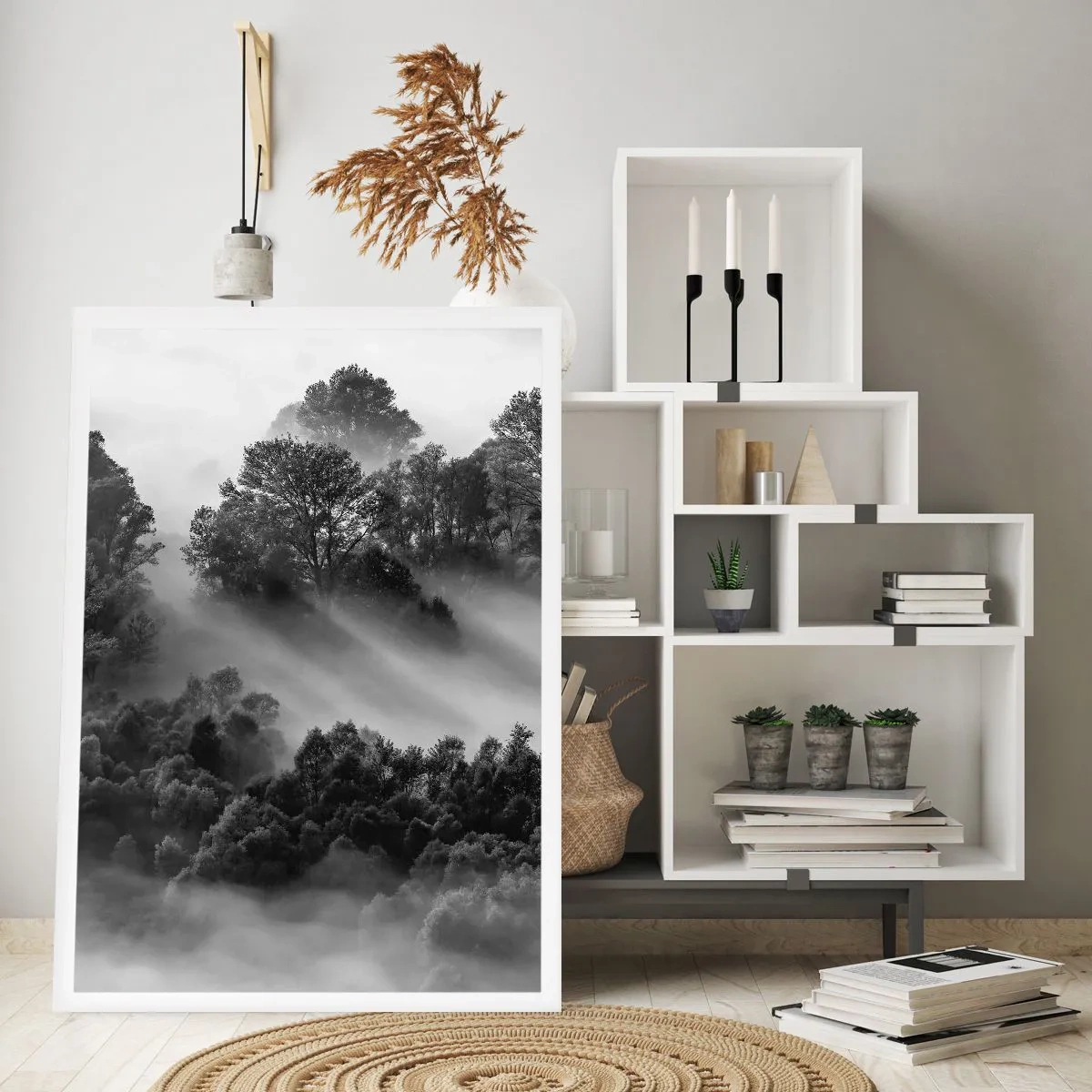 Plakat - Mglisty las w odcieniach czerni i bieli - 50x70cm - Wstający ze snu - Nowoczesna dekoracja ścienna do salonu, kuchni i sypialni ARTTOR