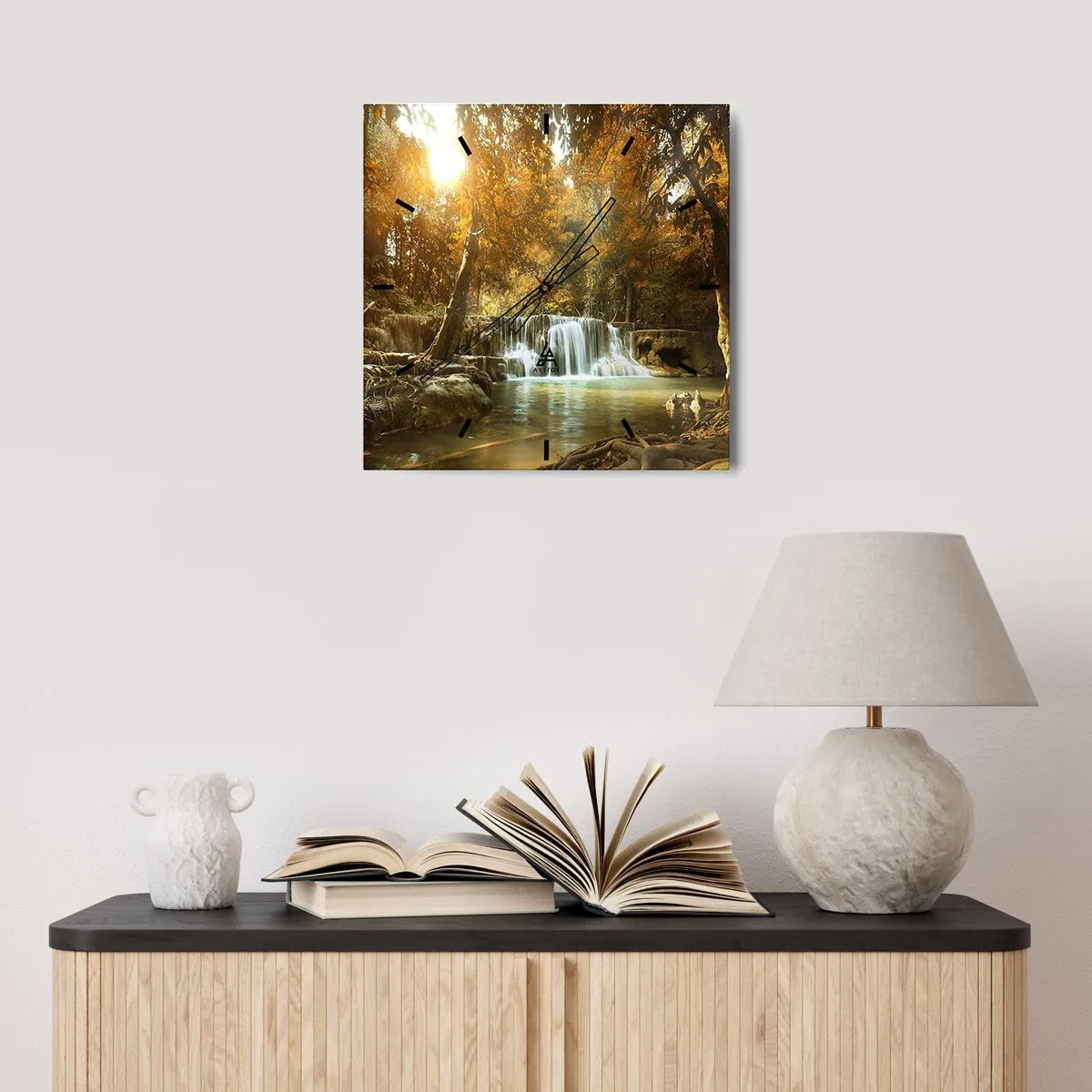 Zegar ścienny - Jesienny krajobraz z wodospadem - 30x30cm - Parkowa kaskada - Nowoczesna dekoracja ścienna do salonu i sypialni ARTTOR