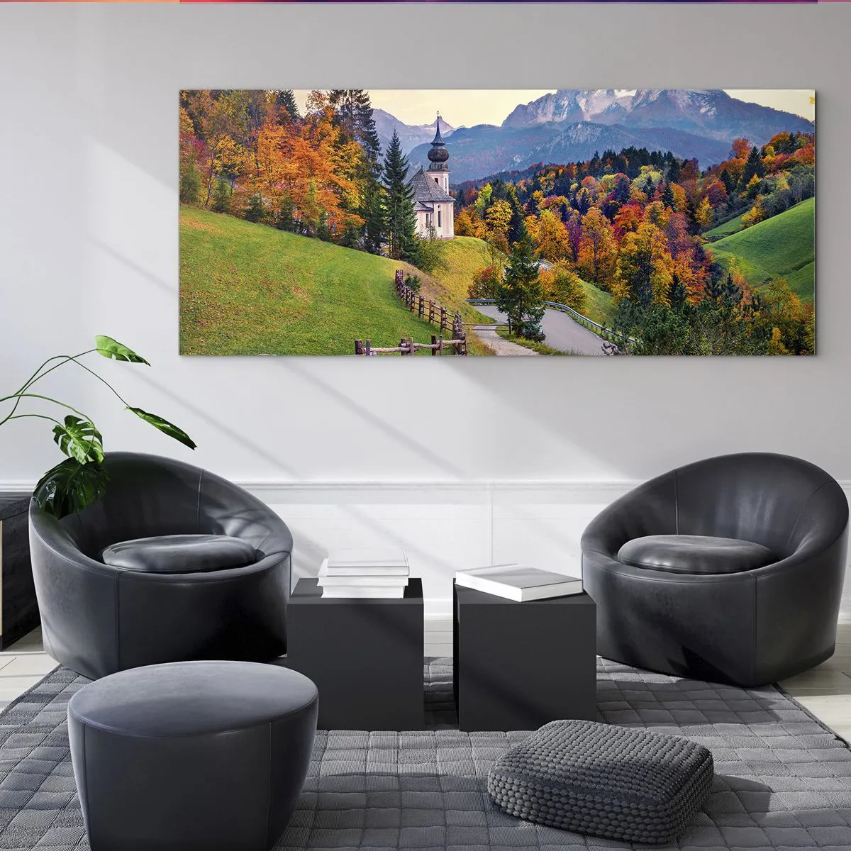 Obraz na szkle - Jesienna górska sceneria z kapliczką i zachodem słońca - 140x50cm - Pejzaż jak malowanie - Nowoczesna dekoracja ścienna do salonu i sypialni ARTTOR