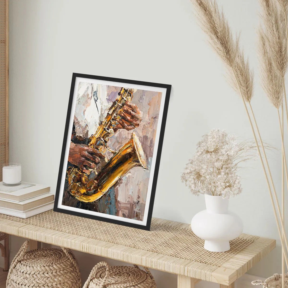 Plakat w czarnej ramie - Grający saksofonista w artystycznym stylu malarskim - 50x70cm - Czas na solo - Nowoczesna dekoracja ścienna do salonu i sypialni ARTTOR