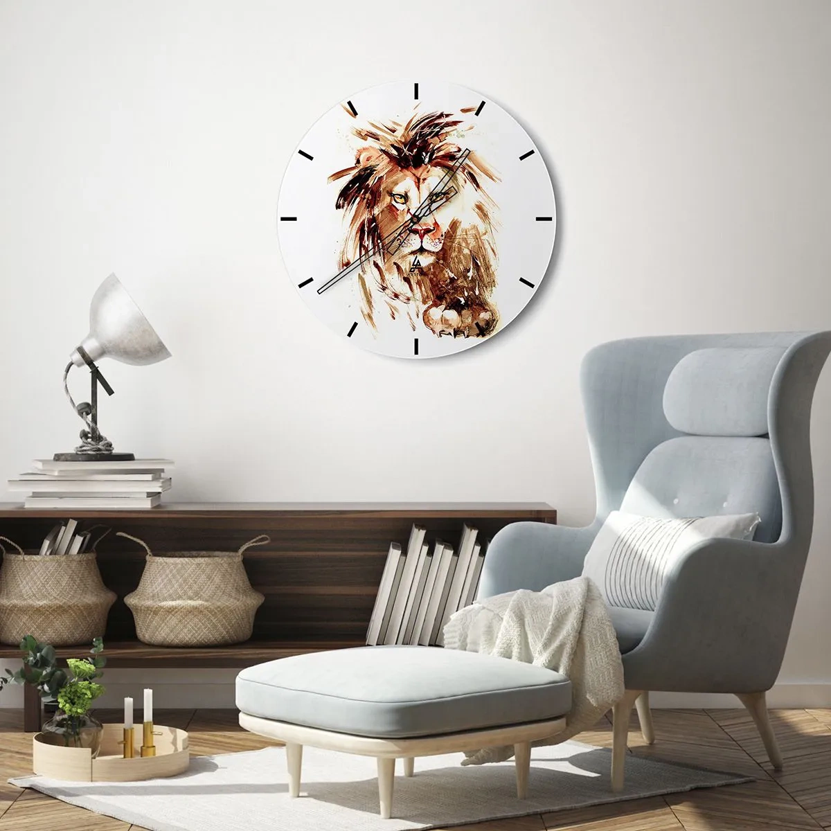 Zegar ścienny - Portret lwa w odcieniach brązu w dynamicznej artystycznej formie - 30x30cm - Siła i godność - Nowoczesna dekoracja ścienna do salonu, kuchni i sypialni ARTTOR